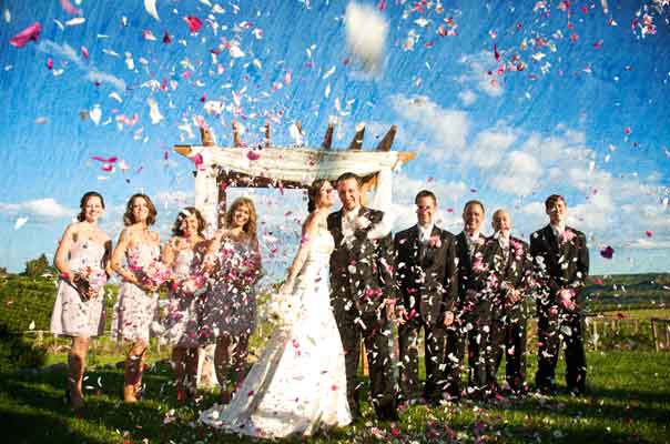 Bridal party confetti